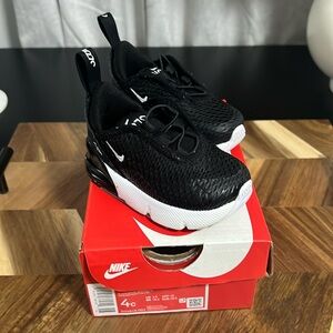 #Nike #black #white #AirMax279 #4C